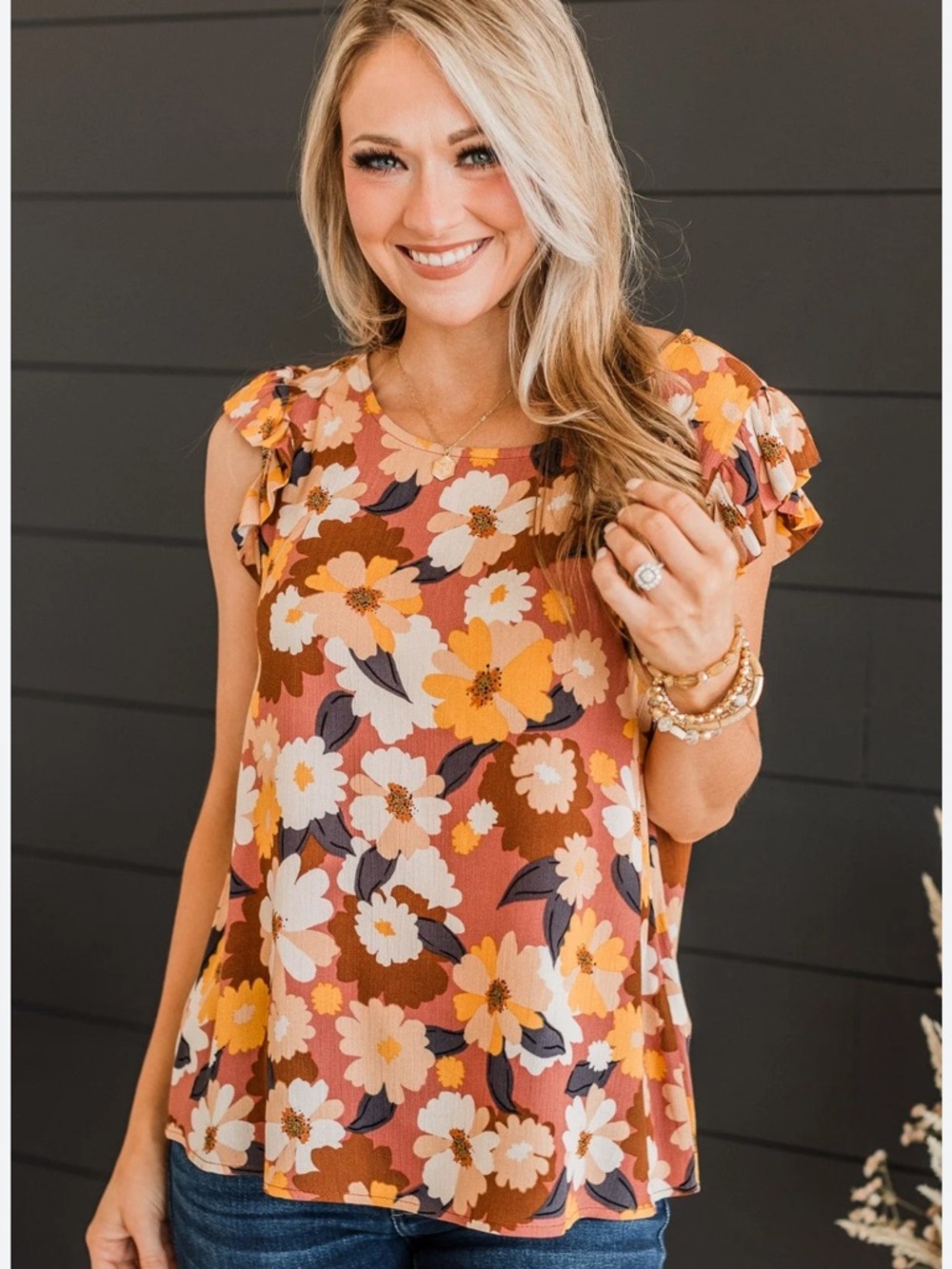 DR2 Floral Ruffle Sleeve Blouse